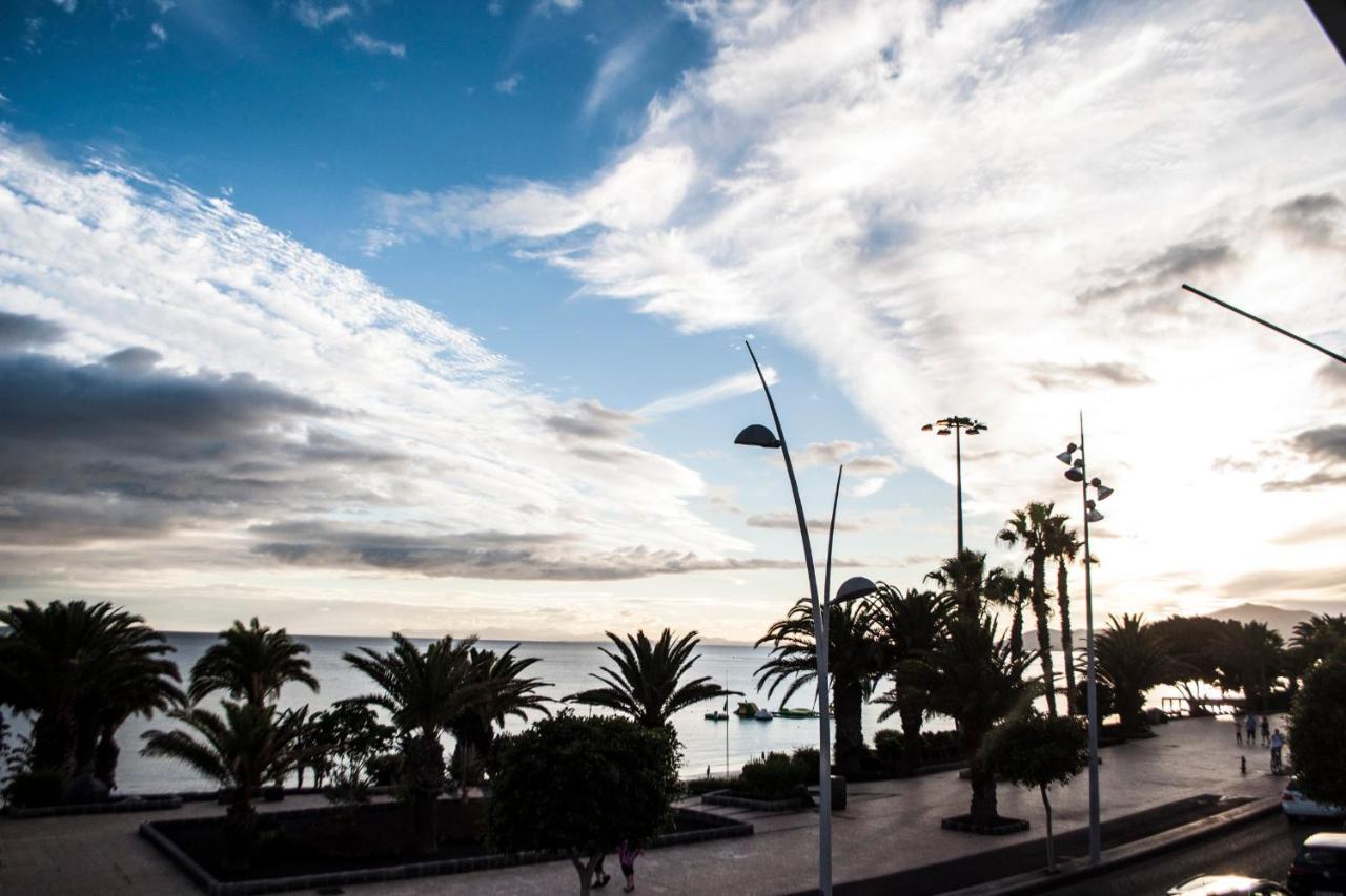 Casa Atlantico On The Front Line With Amazing Sea Views Apartment Puerto del Carmen  Ngoại thất bức ảnh
